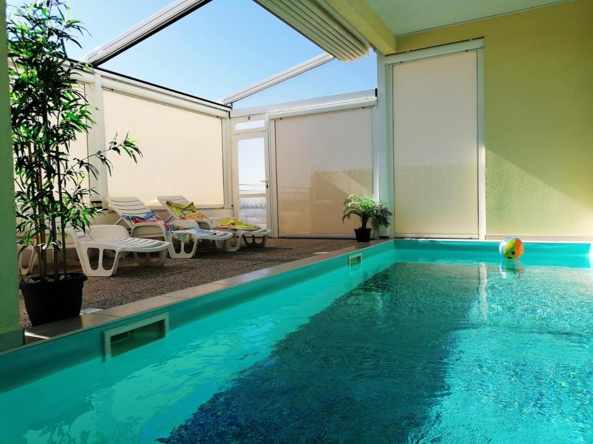 Apartments Villa Ema Задар Экстерьер фото